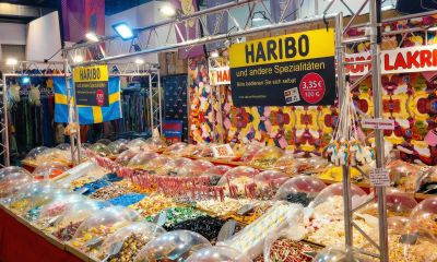 Catering- und Haribo-Süßwarenstand auf der Spielemesse Essen